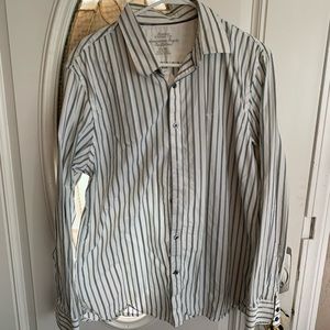 American Eagle Striped Men’s Button Down Shirt